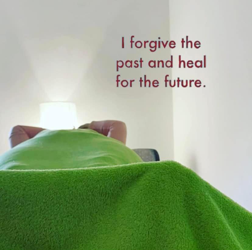 Hisa Megiclinic - Apartments & Healing Center 科巴里德 外观 照片